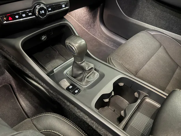 VOLVO XC40 T3 Momentum