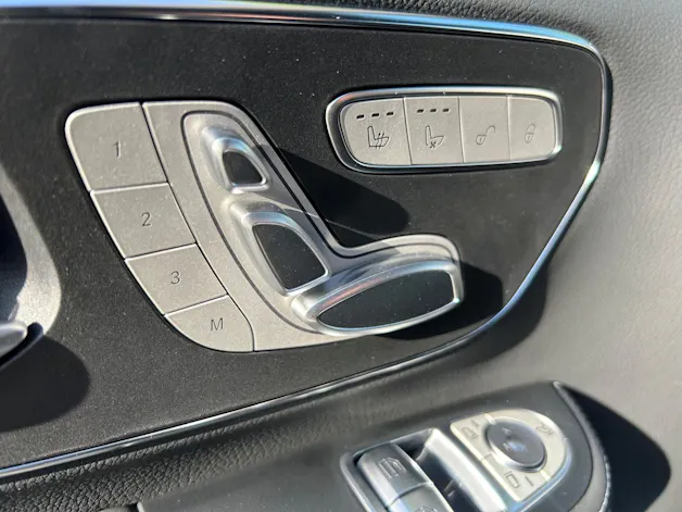 MERCEDES-BENZ V 300 d lang 4Matic Swiss Edition 9G-Tronic