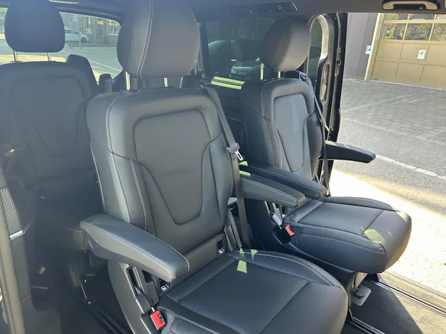 MERCEDES-BENZ V 300 d lang 4Matic Swiss Edition 9G-Tronic