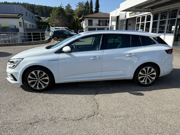 RENAULT Mégane Grandtour 1.3 16V Turbo Techno EDC