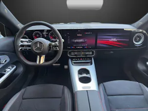 MERCEDES-BENZ CLA 220 8G-DCT 4Matic
