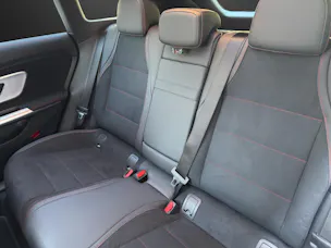 MERCEDES-BENZ CLA 220 8G-DCT 4Matic