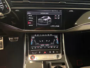 AUDI RSQ8 performance quattro