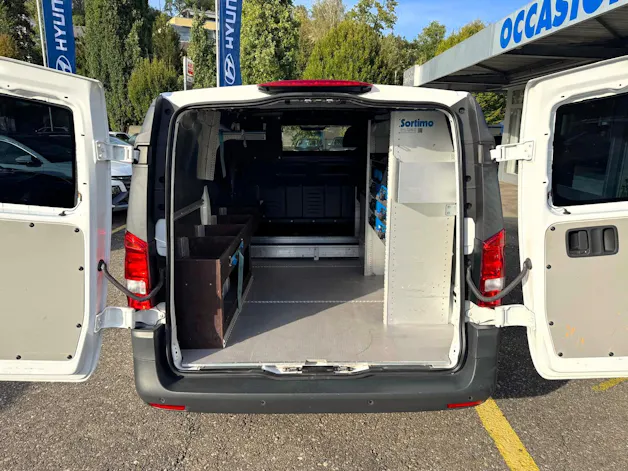 MERCEDES-BENZ Vito 114 CDI Base Extra-Long 9G 4WD