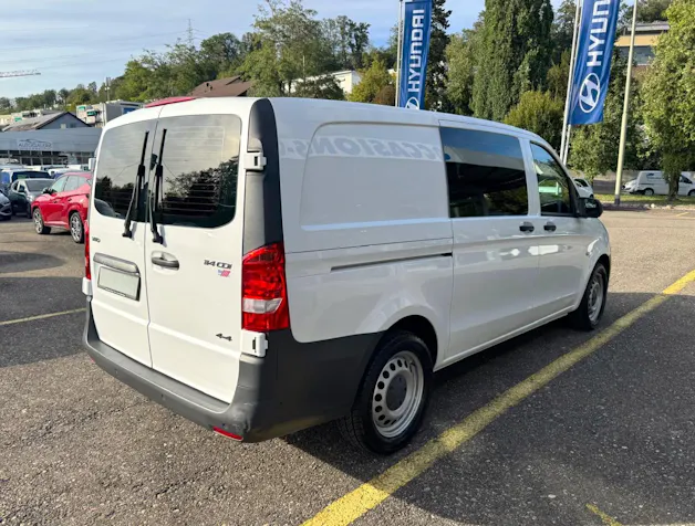 MERCEDES-BENZ Vito 114 CDI Base Extra-Long 9G 4WD