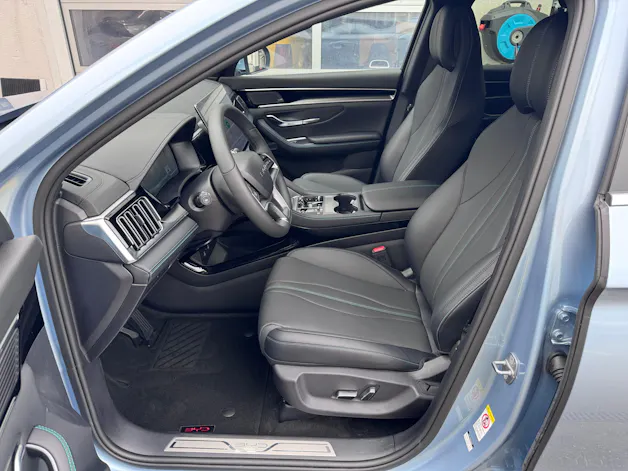 BYD Seal U DM-i Design AWD