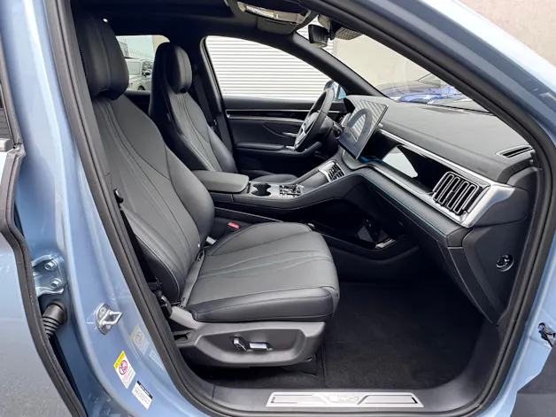 BYD Seal U DM-i Design AWD