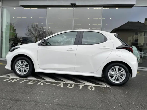 MAZDA 2 Hybrid Prime-line