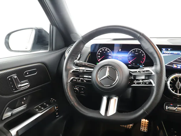 MERCEDES-BENZ GLB 250 4Matic 8G-Tronic