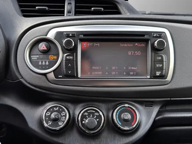 Toyota Yaris 1.33 Luna