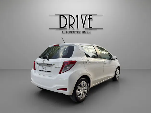Toyota Yaris 1.33 Luna