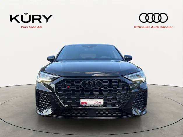 AUDI RS Q3 SB quattro S tronic 400PS