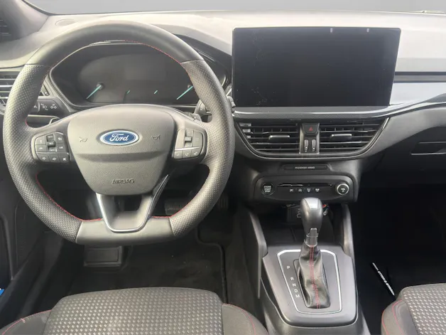 FORD Focus Station Wagon 1.0i EcoB Hybrid 155 ST-Line