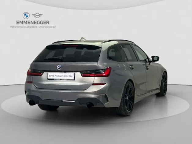 BMW 330i xDriveTouring MSport