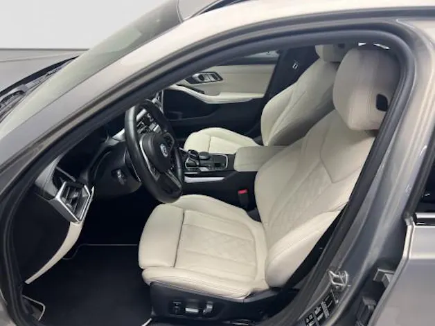 BMW 330i xDriveTouring MSport