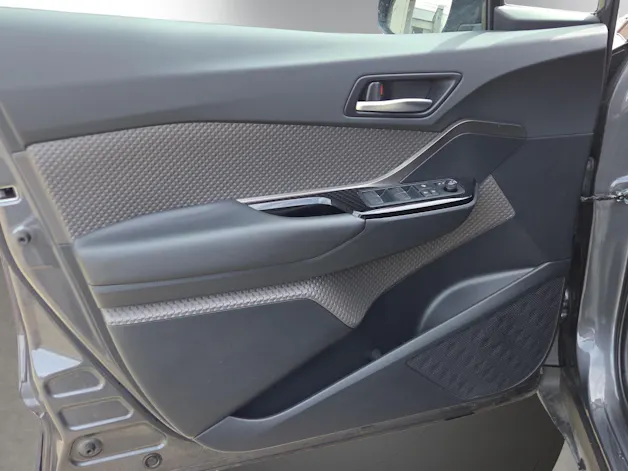 Toyota C-HR 1.8 HSD CVT Trend