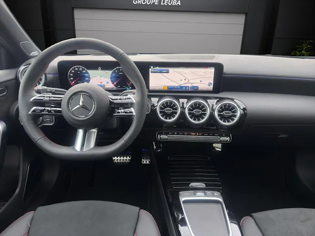 MERCEDES-BENZ A 250 4Matic 8G-DCT