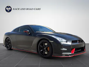 NISSAN GT-R 3.8 V6 BiT *Nismo*