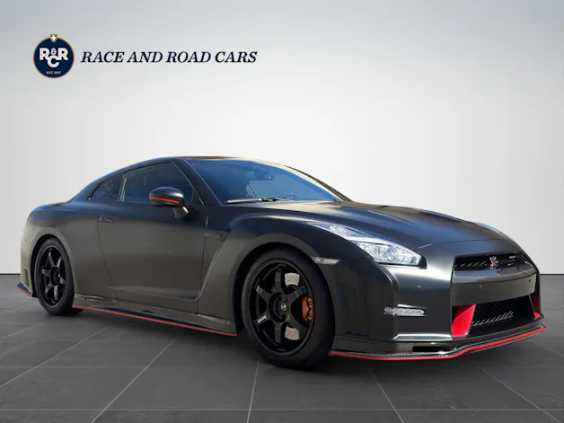 NISSAN GT-R 3.8 V6 BiT *Nismo*