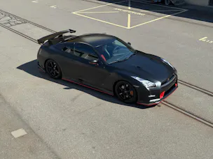 NISSAN GT-R 3.8 V6 BiT *Nismo*