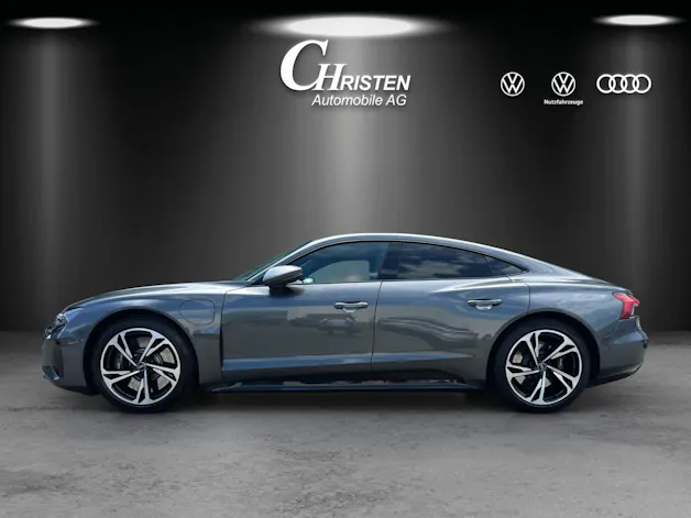 AUDI e-tron GT quattro