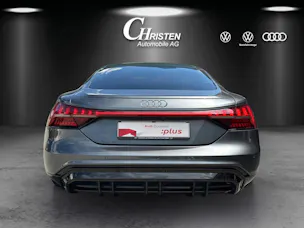 AUDI e-tron GT quattro