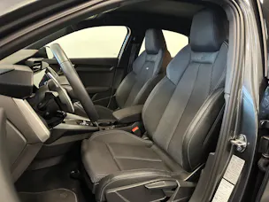 AUDI A3 Limousine 35 TFSI S-Line Attraction S-tronic