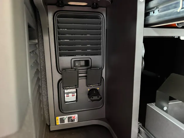 VW California 2.0 TDI Beach Camper Liberty