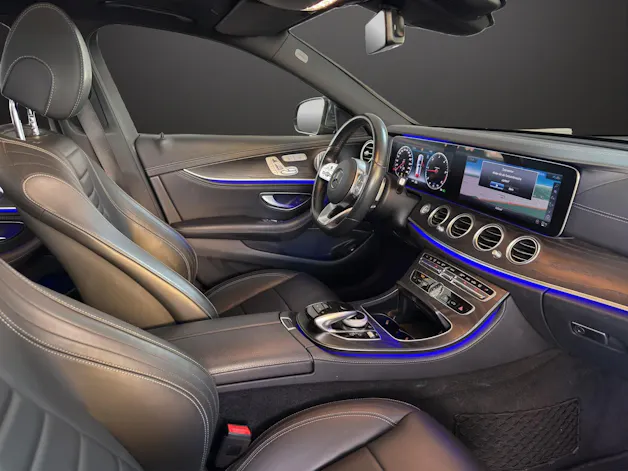 MERCEDES-BENZ E 220 d AMG Line 4Matic 9G-Tronic