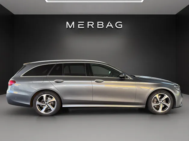 MERCEDES-BENZ E 220 d AMG Line 4Matic 9G-Tronic