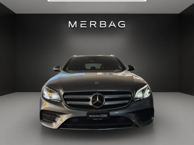 MERCEDES-BENZ E 220 d AMG Line 4Matic 9G-Tronic