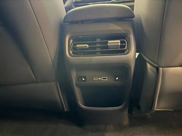 Geely Starray EM-i MAX + PHEV