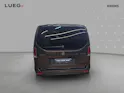 MERCEDES-BENZ V 300 d 4M - Lang / DISTRONIC / 360 Grad Kamera / Panorama-Dach / 7 Sitze / Luftfederung