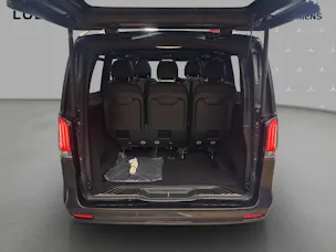 MERCEDES-BENZ V 300 d 4M - Lang / DISTRONIC / 360 Grad Kamera / Panorama-Dach / 7 Sitze / Luftfederung