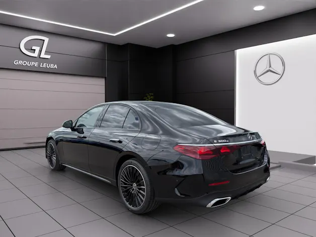 MERCEDES-BENZ E 300 e 4Matic 9G-Tronic