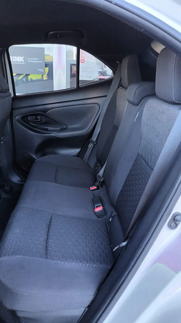Toyota Yaris Cross 1.5 Team Deutschland e-CVT AWDi