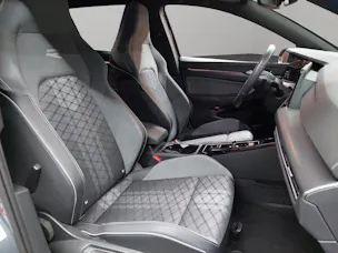 VW Golf Variant 2.0 TSI R-Line DSG 4Motion