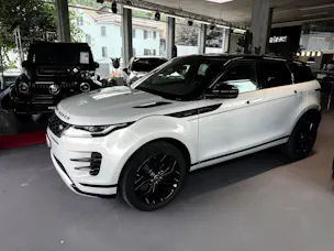 Land Rover Range Rover Evoque R-Dynamic D 180 AT9