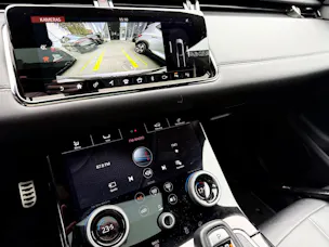 Land Rover Range Rover Evoque R-Dynamic D 180 AT9