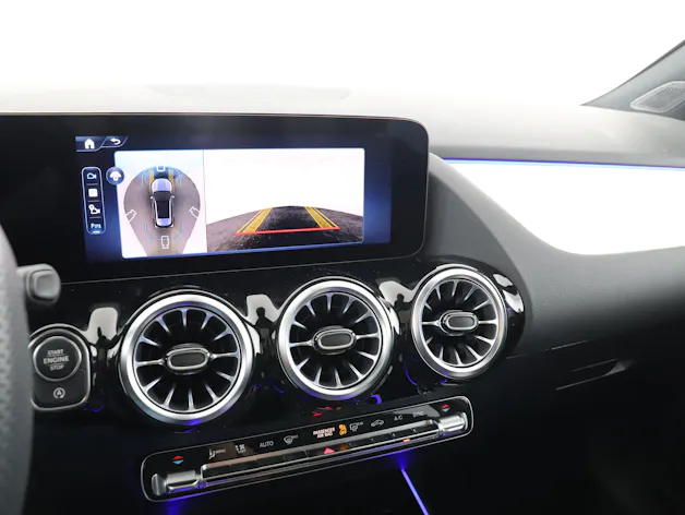 MERCEDES-BENZ GLA 250 4Matic Swiss Star