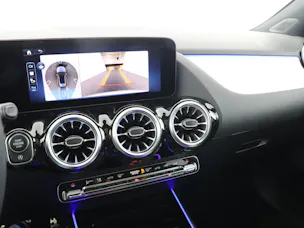 MERCEDES-BENZ GLA 250 4Matic Swiss Star