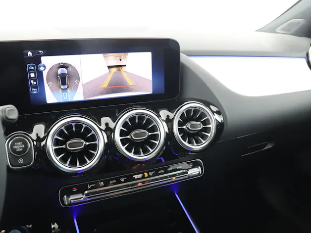 MERCEDES-BENZ GLA 250 4Matic Swiss Star