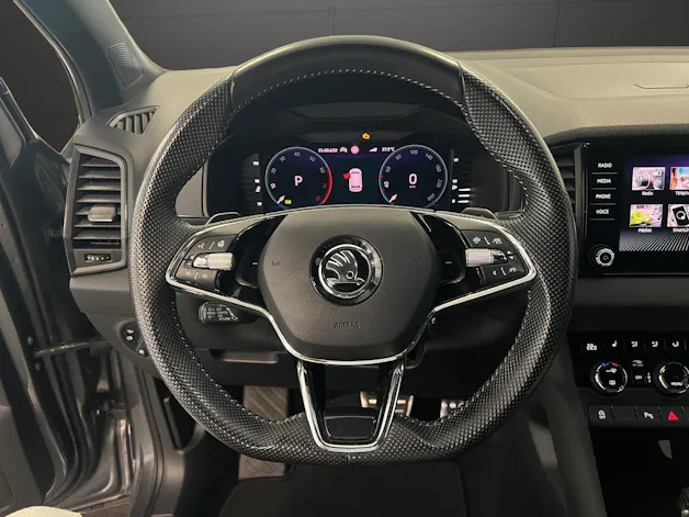 SKODA Karoq 1.5 TSI SportLine DSG