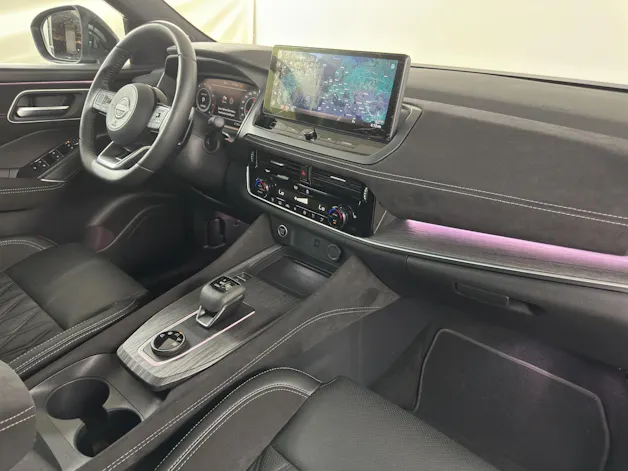 NISSAN Qashqai 1.3 DIG-T MHEV Tekna+ Xtronic 4x4