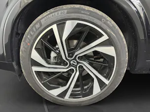 NISSAN Qashqai 1.3 DIG-T MHEV Tekna+ Xtronic 4x4
