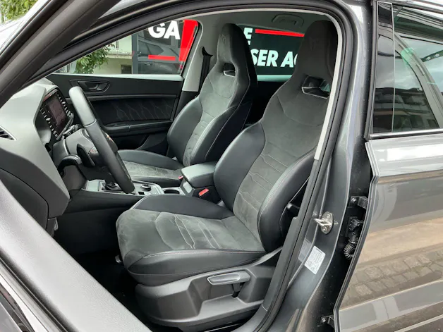 CUPRA Ateca 4Drive *** ANHÄNGERKUPPLUNG & 5 JAHRE CUPRA WERKSGARANTIE ***