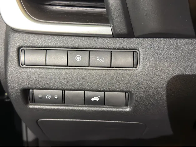NISSAN X-Trail 1.5 VC-T e-Power 4WD 7 Sitze Tekna