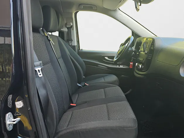 MERCEDES-BENZ Vito 116 CDI Select Tourer 4Matic 9G-Tronic 9-Plätzer