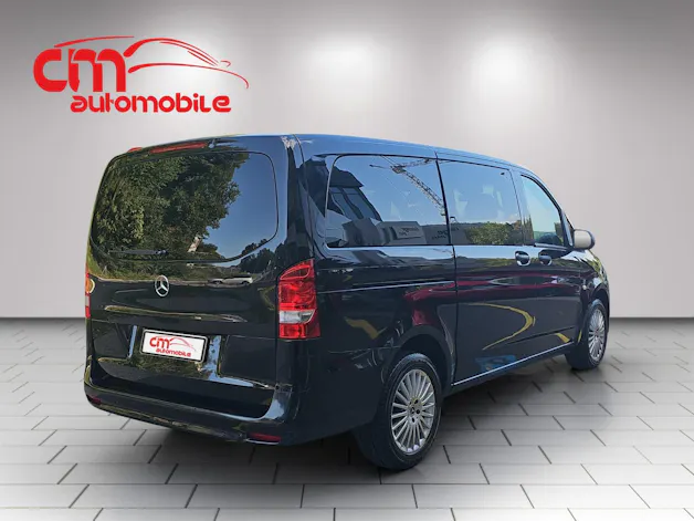 MERCEDES-BENZ Vito 116 CDI Select Tourer 4Matic 9G-Tronic 9-Plätzer