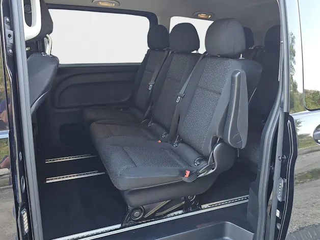 MERCEDES-BENZ Vito 116 CDI Select Tourer 4Matic 9G-Tronic 9-Plätzer